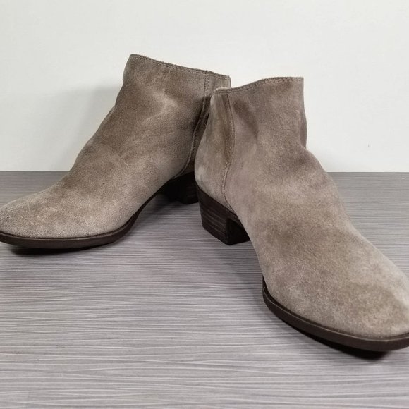 Lucky Brand Bremma Bootie, Taupe Suede, Womens Size Size 6 - Picture 4 of 10
